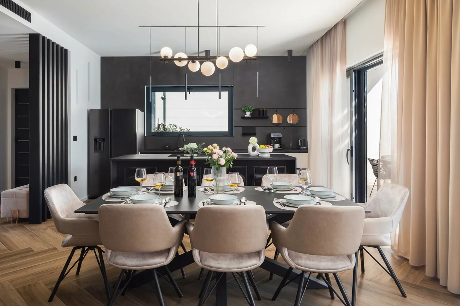 Bright dining setting with sculptural chairs